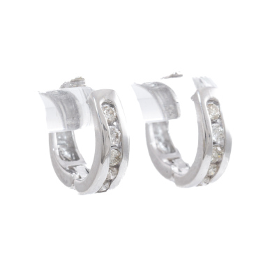 0.20ct Diamond Ear Cuffs*