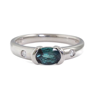 0.72ct Alexandrite & 0.04ct Diamond Ring