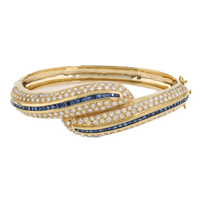 2.41ct Sapphire & 3.64ct Diamond Bangle 18ct Gold 30.6g