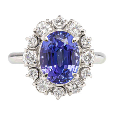 3.92ct Tanzanite & Diamond Ring