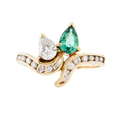 Emerald & Diamond Ring