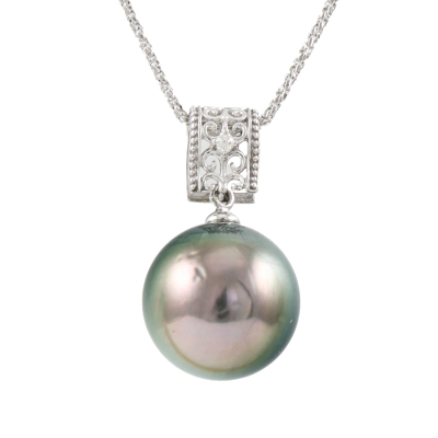 12.1mm Tahitian Pearl & Diamond Pendant