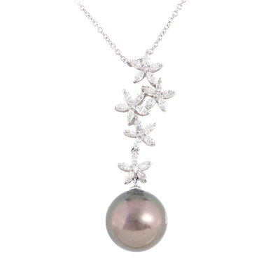 13.5mm Tahitian Pearl & Diamond Pendant