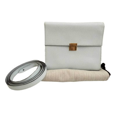 Hermes Click 16