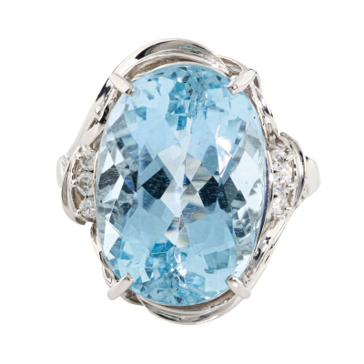 9.17ct Aquamarine & Diamond Platinum Ring