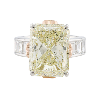 11.37ct Light Yellow Centre Diamond Ring GSL