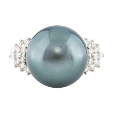 12.1mm Tahitian Pearl & Diamond Ring