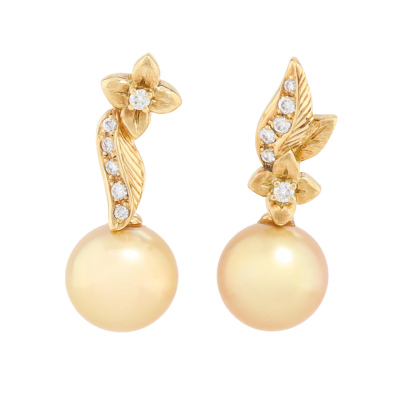 10.8-10.5mm Golden South Sea Pearl Earrings