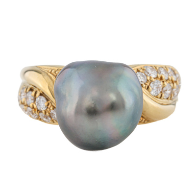 Tahitian Pearl & Diamond Ring