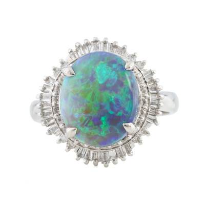 3.03ct Opal & Diamond Ring Platinum