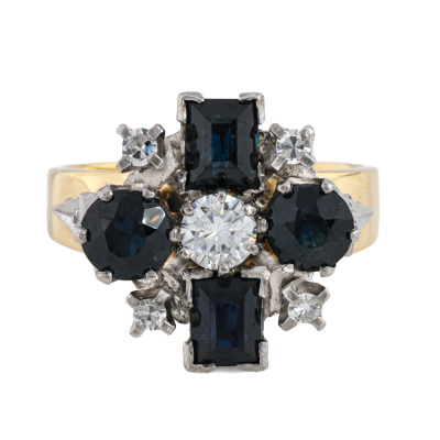 2.50ct Sapphire & Diamond Ring
