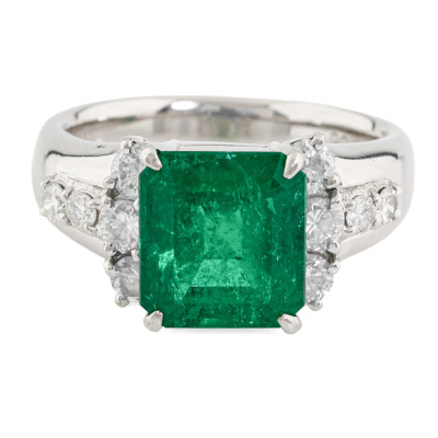 3.06ct Emerald & Diamond Ring
