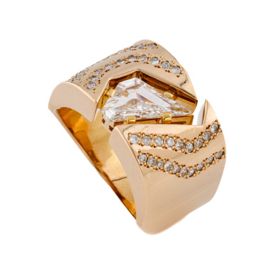 Fancy Shape Diamond Dress Ring 18ct Gold 13.2g