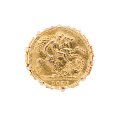 18ct Gold Coin Design Ring