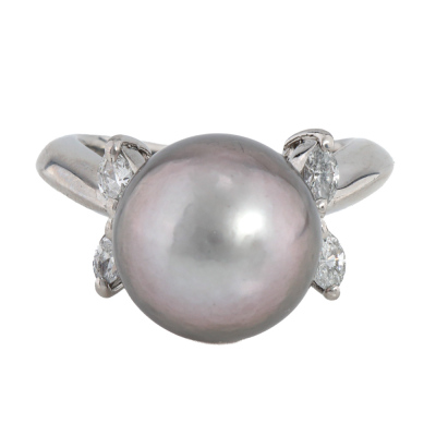 12.1mm Tahitian Pearl & Diamond Ring