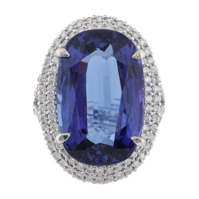 14.95ct Tanzanite & Diamond Ring