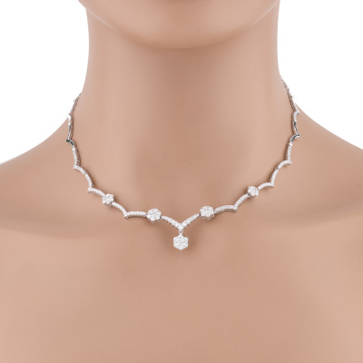 3.19ct Diamond Fleurette Necklace