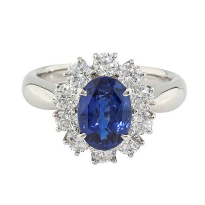 2.43ct Sapphire & 1.04ct Diamond Ring