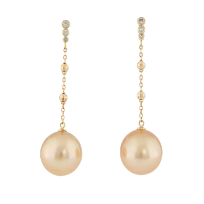9.5mm South Sea Pearl & Diamond Earrings*