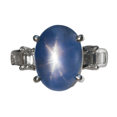 11.36ct Star Sapphire & Diamond Ring