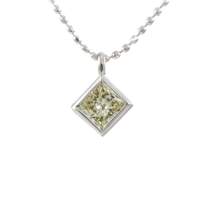 Princess Cut Diamond Pendant 18ct White Gold*