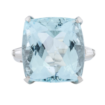 18.01ct Aquamarine & Diamond Ring