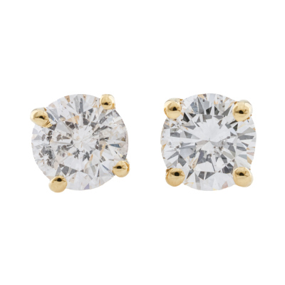 0.42ct Diamond Studs*