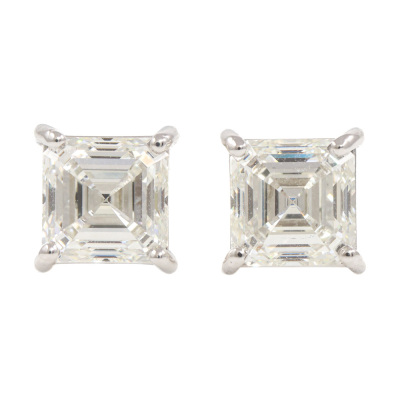 3.02ct Diamond Studs GIA I VVS1 & J VVS1