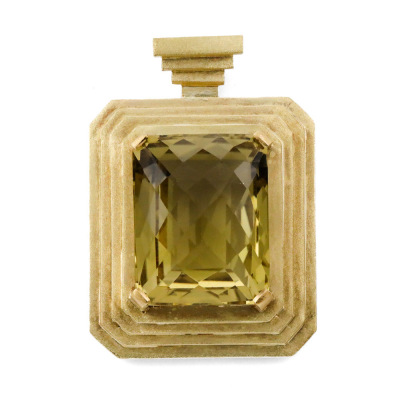 66.37ct Lemon Quartz Pendant, 18ct 77.4g