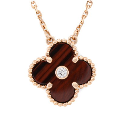 Van Cleef & Arpels 2017 Holiday Pendant