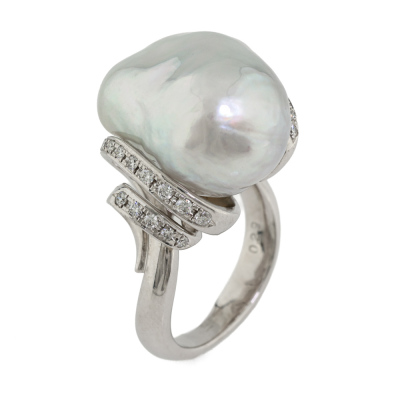 13.2 x 17.1mm Baroque South Sea Pearl Ring
