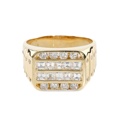 1.83ct Diamond Mens 18ct Gold Ring 10.8g