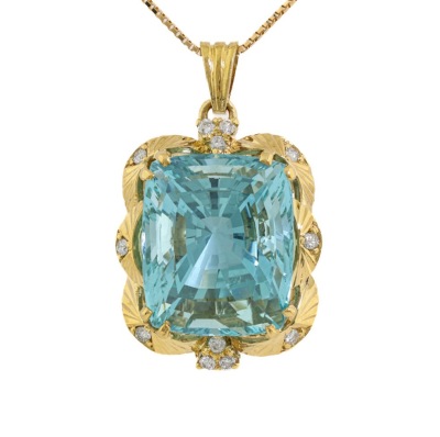 20.00ct Aquamarine & Diamond Pendant