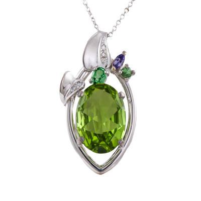 5.45ct Peridot & Diamond Pendant