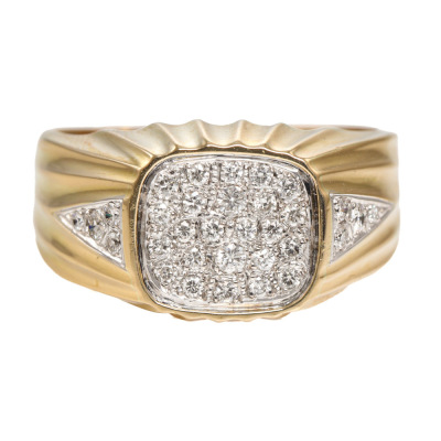0.50ct Diamond Mens Ring, 18ct 11.3g