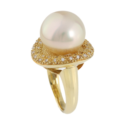15.0mm South Sea Pearl & Diamond Ring