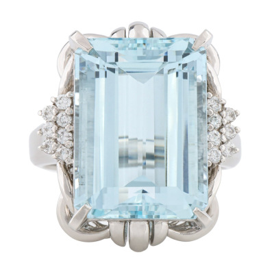 15.01ct Aquamarine & Diamond Ring