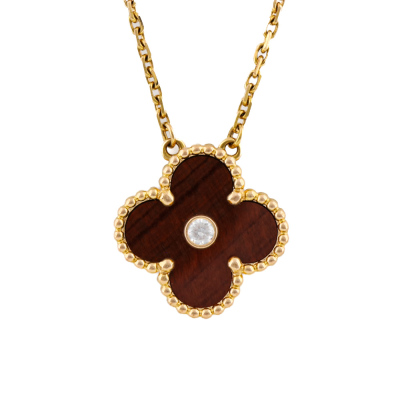 Van Cleef & Arpels 2017 Holiday Pendant