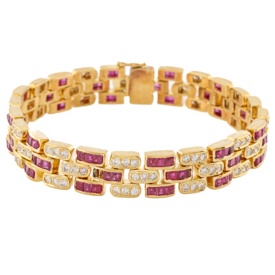 9.07ct Ruby & 2.82ct Diamond Bracelet, 18ct Gold 41.3g
