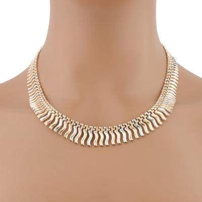 9ct Tri Colour Gold Necklace, 30.9g