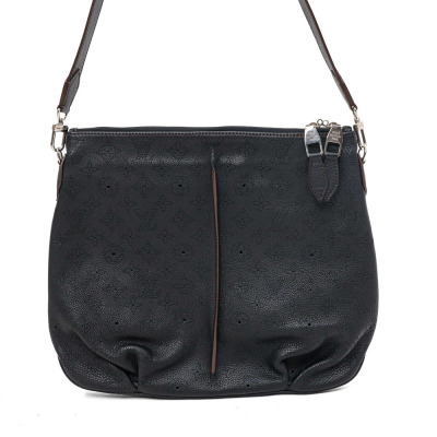 Louis Vuitton Mahina Selene PM