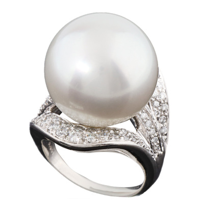 17.3mm South Sea Pearl Diamond Ring