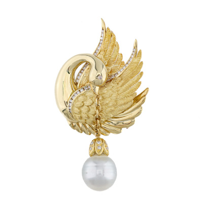 11.7mm South Sea Pearl Swan Brooch, 18ct Gold