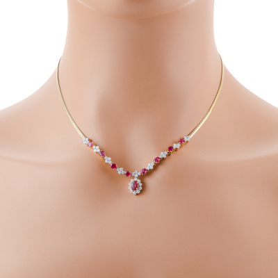 2.51ct Ruby & 0.50ct Diamond Necklace