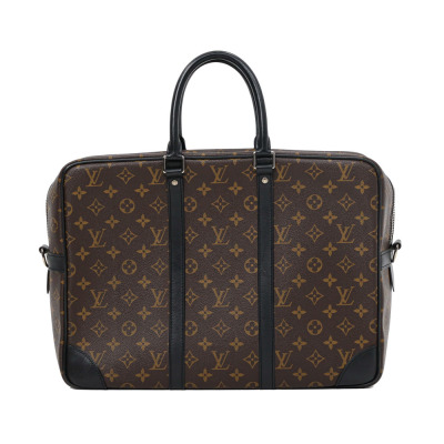 Louis Vuitton Porte Documents Voyage GM