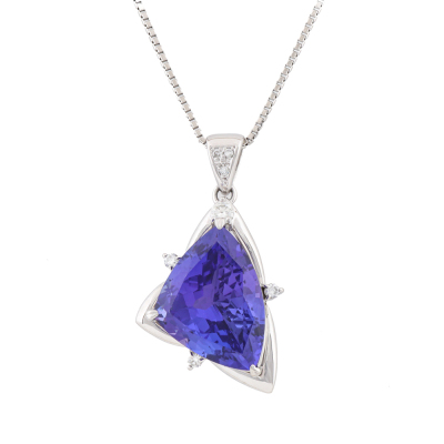 15.98ct Tanzanite & Diamond Pendant