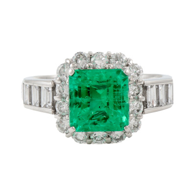 2.64ct Emerald & Diamond Ring