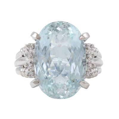 12.05ct Aquamarine & Diamond Ring