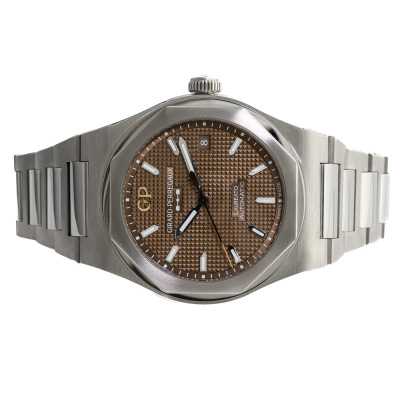 Girard Perregaux Laureato Watch - 7