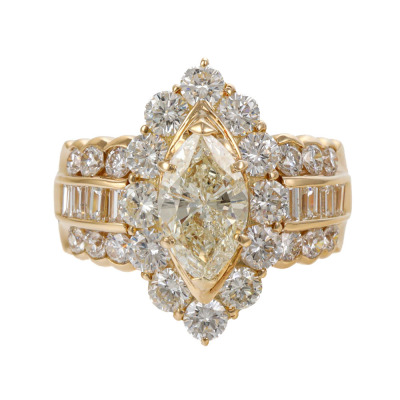 1.54ct Centre Diamond Ring, 18ct Gold 12.9g